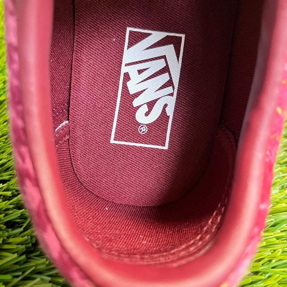 Vans Ward Platform Womens Size 10 Red White Walking Skateboard Shoes Sneakers